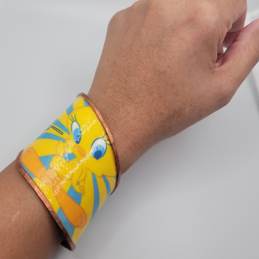 Tweety Bird Bracelet - Picture 3 of 10